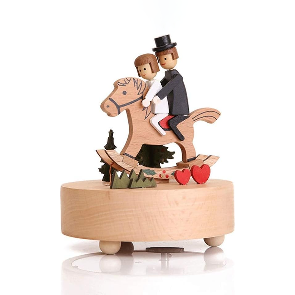 Boîte à musique cheval de bois