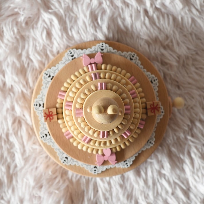 boite musicale gâteau anniversaire bois