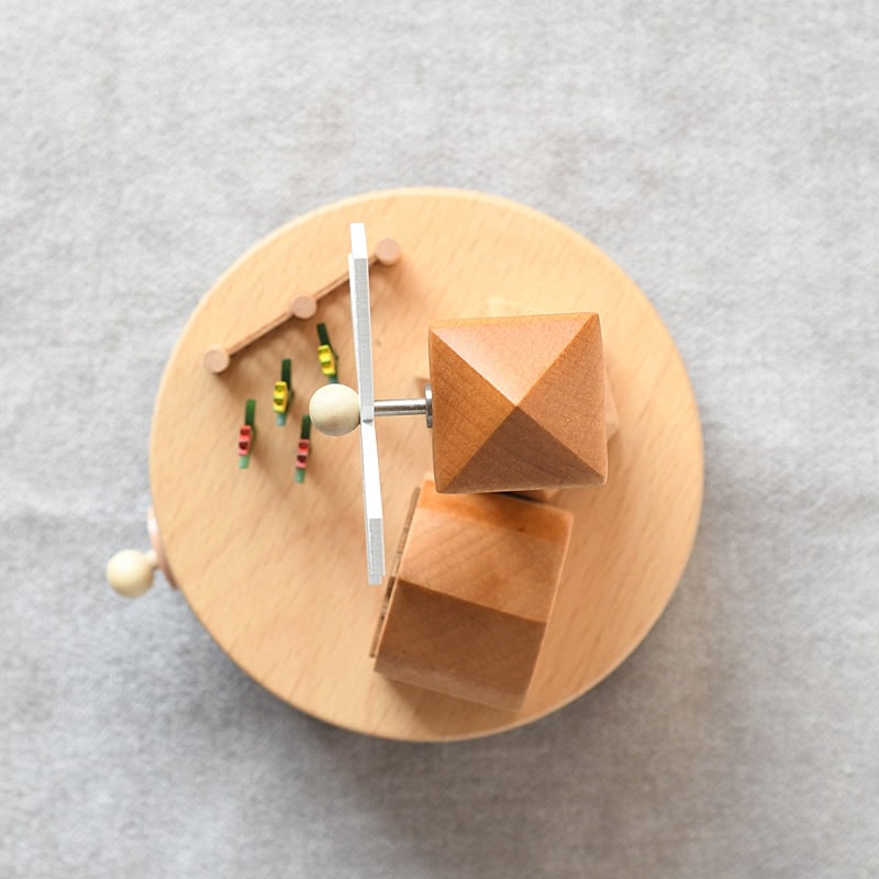 boite musicale moulin en bois